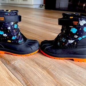 Tucker + Tate Kade Water Resistant Boot | PRELOVED ☔️🌂🌧️